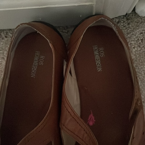 Ros Hommerson Flats - Picture 2 of 6